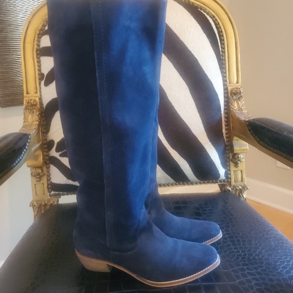Blue Cowboy Boots in Navy Super Cute & Simple Shoes - 👢Blue Suede Boots*NEW NEVER USED